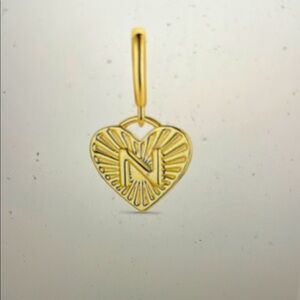Gorjana Vinrage Heart Alphabet Parker Charm M